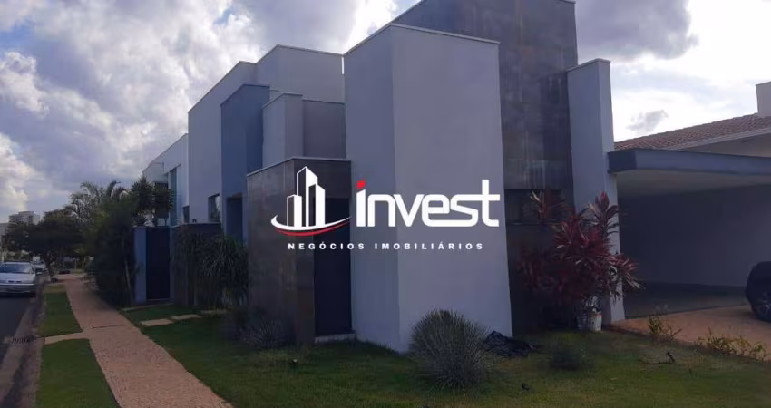 Belíssima casa pra alugar em um dos melhores condomínios da cidade, com ótima localização.
