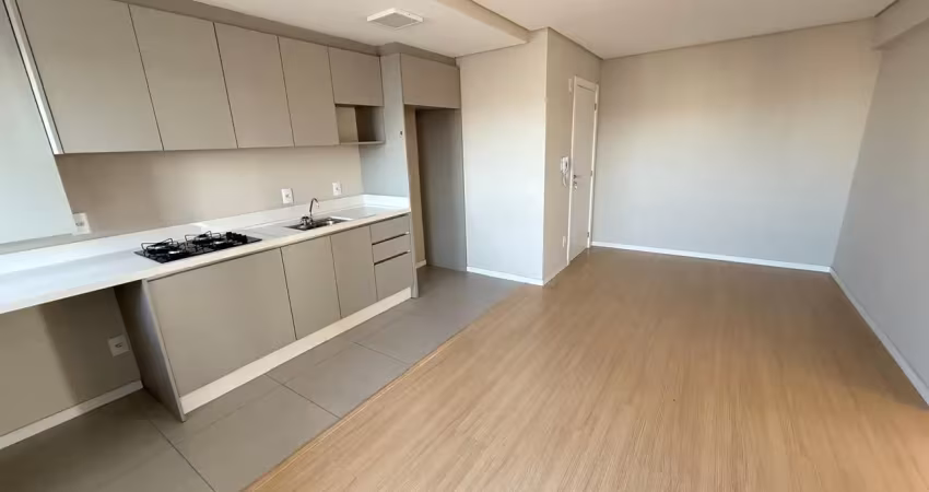 Apartamento com 2 quartos para alugar na Vila Operária, Itajaí 