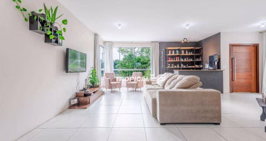 Casa com 3 dormitórios à venda, 236 m² por R$ 879.000,00 - Tribess - Blumenau/SC