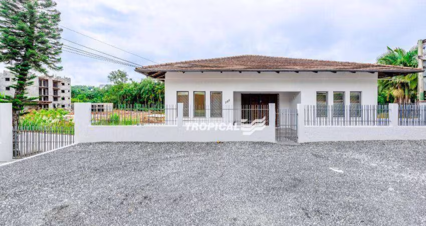 Casa para alugar, 210 m² por R$ 6.080,00/mês - Salto do Norte - Blumenau/SC