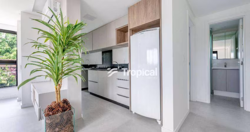 Apartamento com 1 dormitório para alugar, 48 m² por R$ 3.680,00/mês - Velha - Blumenau/SC