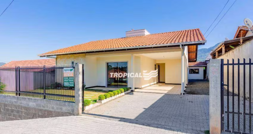Casa com 3 dormitórios à venda, 139 m² por R$ 550.000,00 - Rio Morto - Indaial/SC