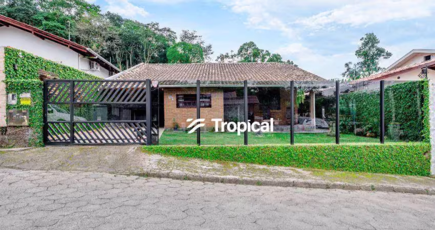 Casa com 3 dormitórios à venda, 136 m² por r$ 695.000,00 - água verde - blumenau/sc