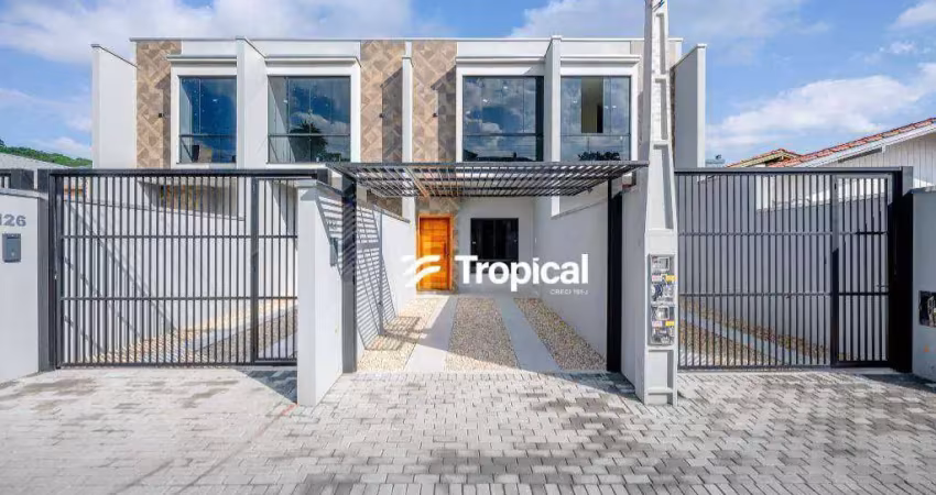 Sobrado com 2 dormitórios para alugar por r$ 2.500,00/mês - itoupava central - blumenau/sc