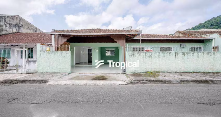 Casa com 3 dormitórios para alugar, 200 m² por r$ 3.345,75/mês - velha central - blumenau/sc