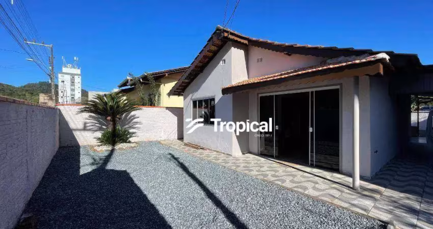 Casa com 2 dormitórios para alugar por r$ 2.850,00/mês - itoupava central - blumenau/sc