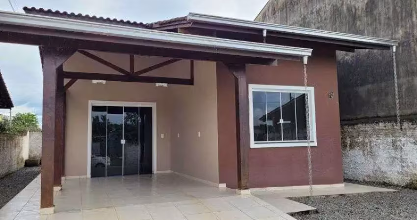 Casa com 2 quartos para alugar na Rua Maria Elisabete Bagatoli, 72, Jardim Iririú, Joinville