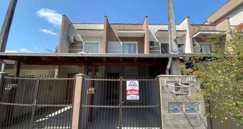 Casa com 2 quartos para alugar na Rua Normândia, 5357, Santa Catarina, Joinville