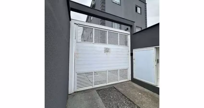 Apartamento com 2 quartos para alugar na MARIA REGINA KLOCK RUSSI, 632, Aventureiro, Joinville