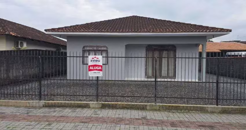 Casa com 2 quartos para alugar na PAULO GRACINDO, 99, Aventureiro, Joinville