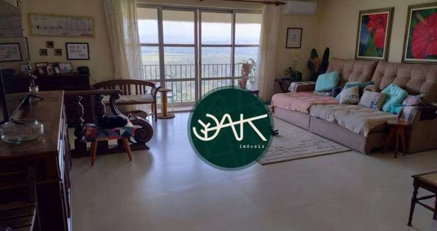 Apartamento com 3 dormitórios à venda, 182 m² por R$ 750.000,00 - Centro - São José dos Campos/SP