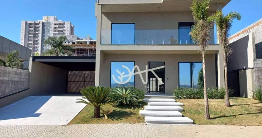 Casa com 4 dormitórios à venda, 300 m² por R$ 3.000.000,00 - Condomínio Residencial Monte Carlo - São José dos Campos/SP