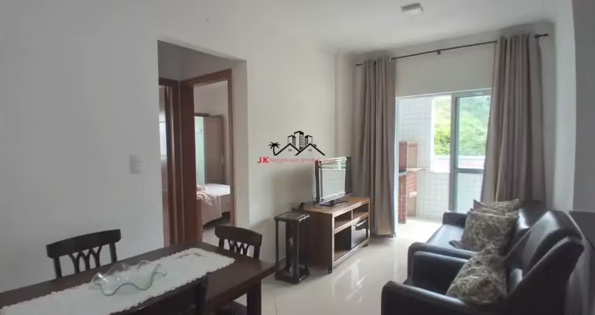 Apartamento no centro á 200mts da praia, 2 dormitórios, suite, sacada com churrasqueira - r$355 mil