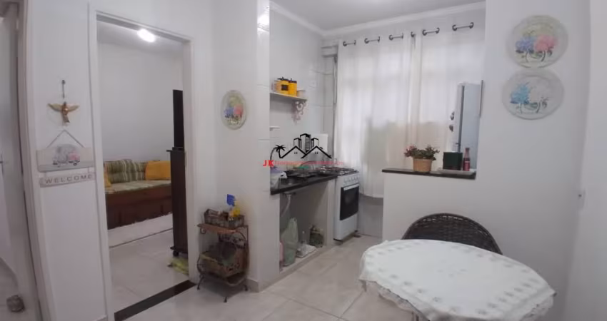 APARTAMENTO 2 DORMITÓRIOS NO CENTRO DE MONGAGUÁ Á 200MT DA PRAIA - R$ 195 MIL