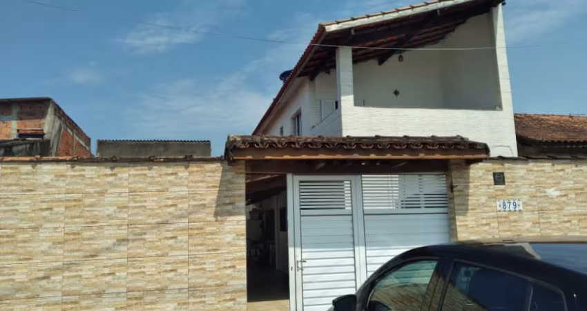 2 CASAS SOBRESPOSTA EM ÁREA DE 250M² COM SUITE E ÁREA GOURMET - R$ 498 MIL