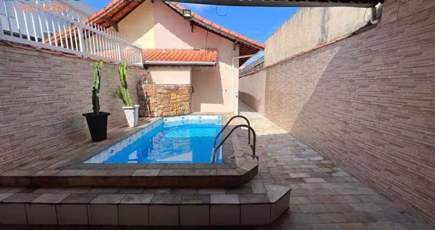 CASA MARAVILHOSA COM PISCINA! 350 METROS DA PRAIA 3 DORMITÓRIOS - SENDO 1 SUITE - SALA INTEGRADA COM A COZINHA - 4 VAGAS DE GARAGEM COBERTA. BAIRRO TUPI !