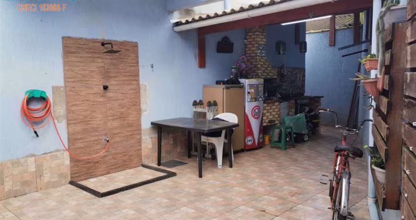 SOBRADO EM CONDOMINÍO 2 DORMITÓRIOS COM QUINTAL GRANDE E PRIVATIVO COM  CHURRASQUEIRA, POR APENAS R$285.000 ACEITA FINANCIAMENTO BANCÁRIO, FGTS, MINHA CASA MINHA VIDA