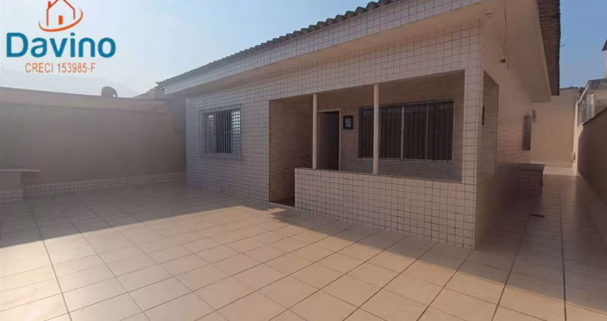 319 Mil - Oportunidade!!! Ampla casa térrea em São Vicente