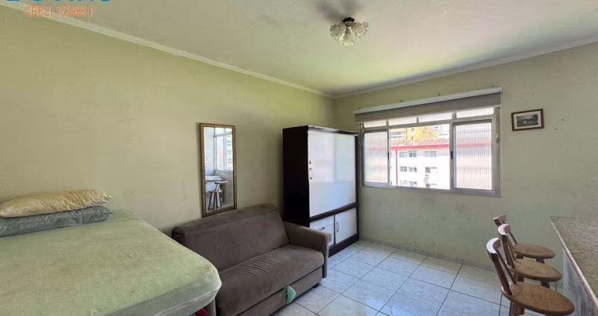 215MIL APARTAMENTO ESTILO KITNET EM PREDIO FRENTE DO BOQUEIRAO DE PRAIA GRANDE SP.