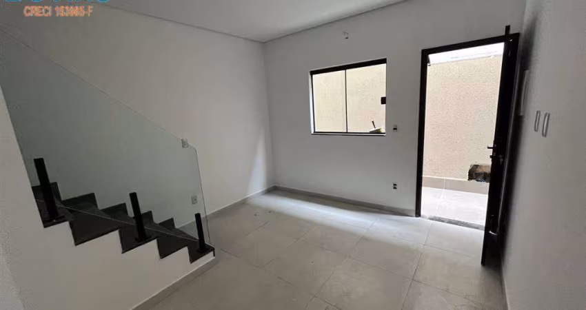 350MIL CASA NOVA EM CONDOMINIO PRÓXIMA A PRAIA DA AVIAÇÃO FINO ACABAMENTO QUINTAL PRIVATIVO