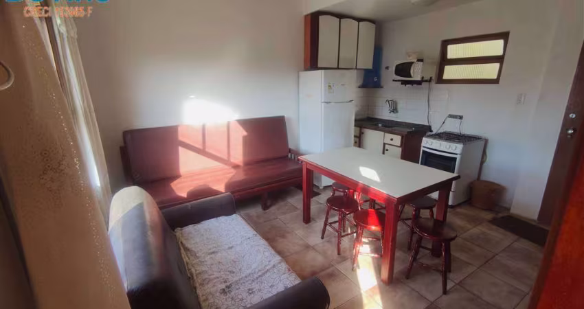 145MIL APARTAMENTO TIPO KITNET PRÓXIMO AO MAR DO JARDIM REAL