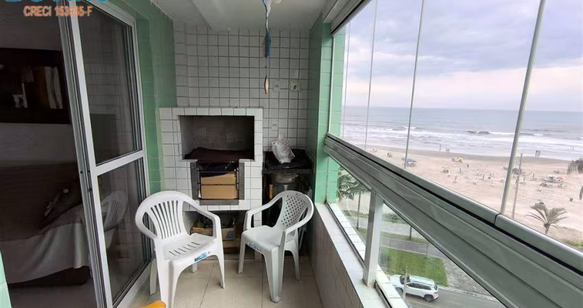 APARTAMENTO MOBILIADO EM PREDIO FRENTE PRAIA, COM VISTA MAR, 2 QUARTOS 1 SUÍTE, SACADA COM CHURRASQUEIRA, PISCINA,