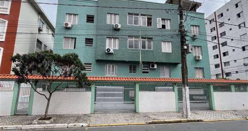 APARTAMENTO MOBILIADO PRIMEIRO ANDAR DE ESCADA PRAIA DA VILA GUILHERMINA