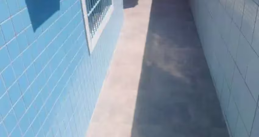 Casa com piscina e espaço gourmet e edícula nos fundos