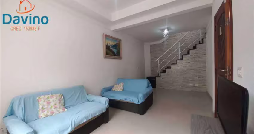 Sobrado lado praia 03 dormitórios 1 suite 2 vagas churrasqueira