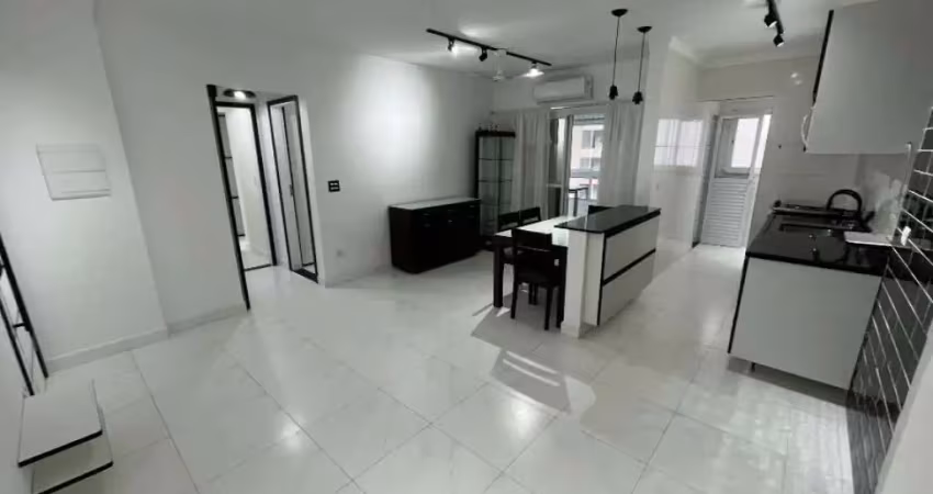 Apartamento mobiliado 2 quartos 1 suite sacada sol da manha predio frente mar  vista mar definitiva