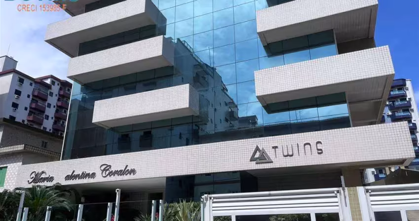 Apartamento 2 suítes - alto padrão 2 vagas cobertas - localizado no canto do forte - r$ 780 mil