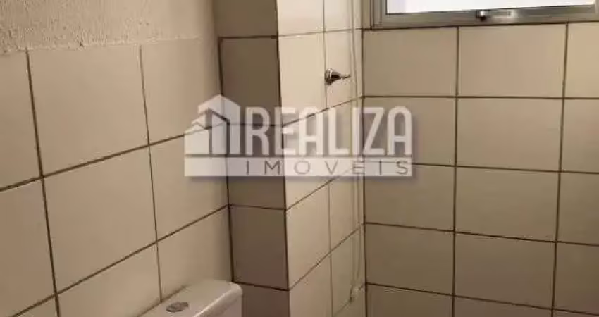 Apartamento com 1 Quarto(s) e 1 banheiro(s) para Alugar, 50 m² por R$ 1056 / Mês