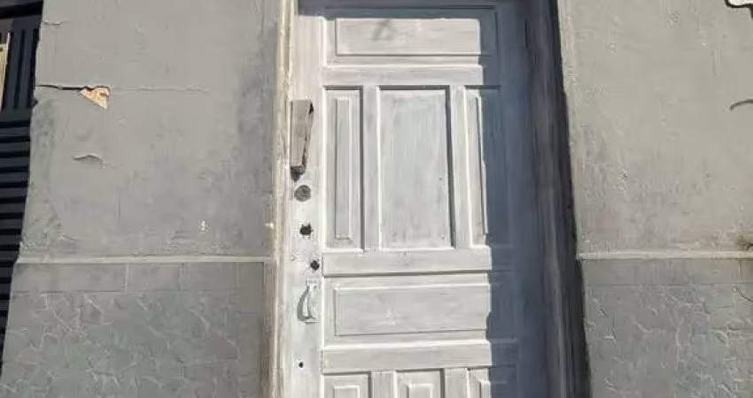 Casa com 2 quarto(s) e 1 banheiro(s) para alugar, 100 m² por r$ 1900 / mês