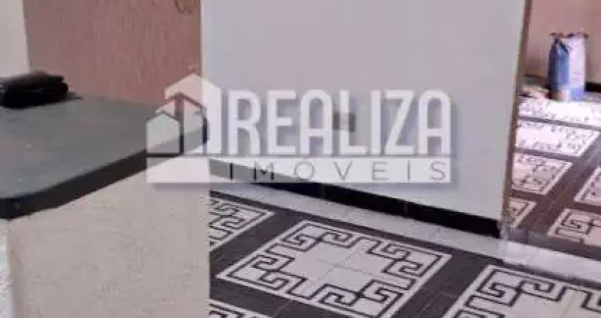 Casa com 2 quarto(s) e 1 banheiro(s) para alugar, 100 m² por r$ 1334 / mês