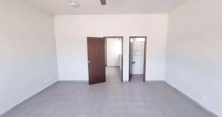 Apartamento com 1 quarto(s) e 1 banheiro(s) para alugar, 200.00 m² por r$ 2500 / mês