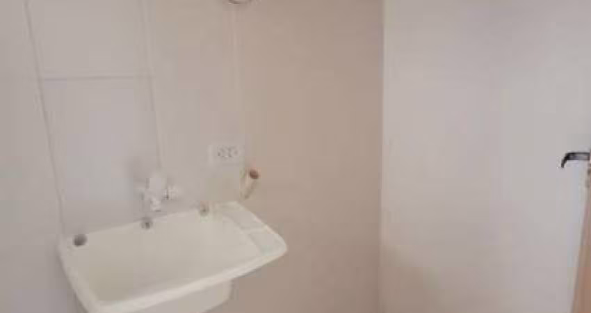 Apartamento com 1 Quarto(s) e 1 banheiro(s) para Alugar, 27 m² por R$ 850 / Mês