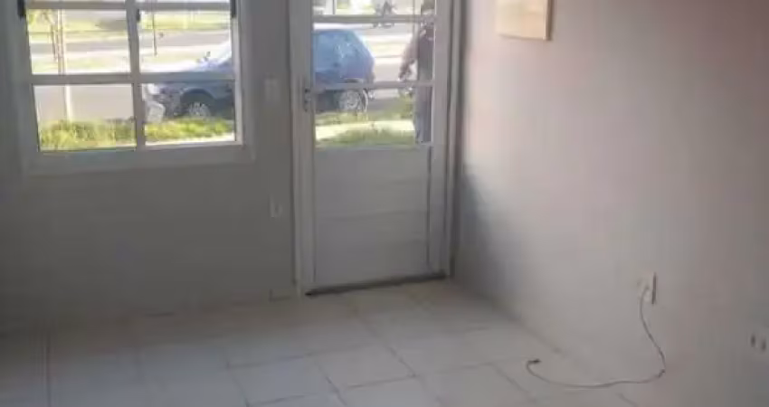 Casa com 2 quarto(s) e 1 banheiro(s) para alugar, 46 m² por r$ 700 / mês