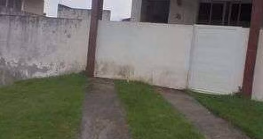 Apartamento com 2 Quarto(s) e 1 banheiro(s) para Alugar, 57 m² por R$ 700 / Mês