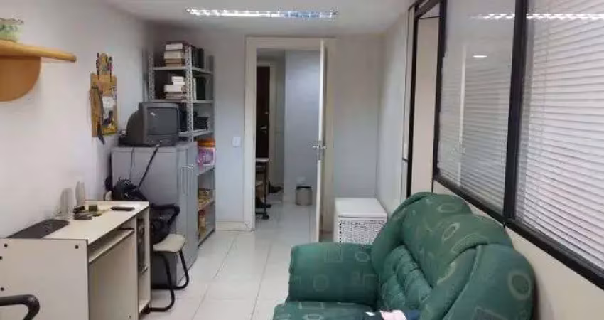 Apartamento com 1 quarto(s) e 1 banheiro(s) para alugar, 36 m² por r$ 1700 / mês