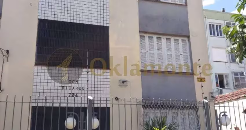 Casa com 1 quarto(s) e 1 banheiro(s) para alugar, 28 m² por r$ 1150 / mês