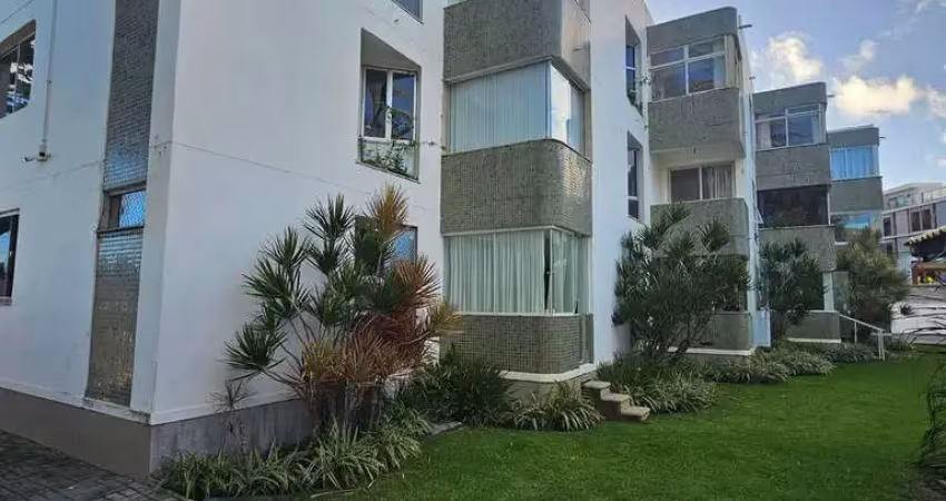Apartamento com 1 quarto(s) e 1 banheiro(s) para alugar, 50 m² por r$ 3000 / mês