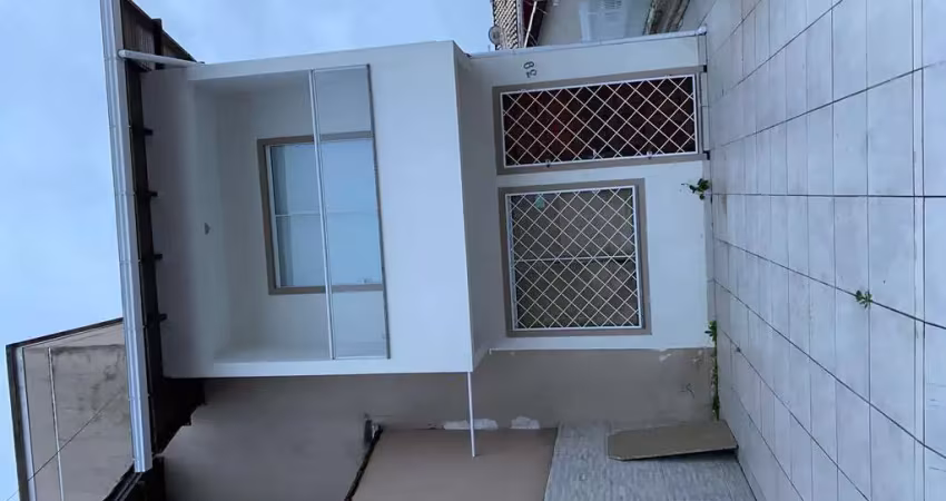 Casa com 2 quarto(s) e 2 banheiro(s) para alugar, 115 m² por r$ 3900 / mês