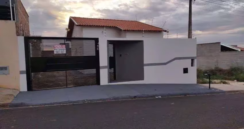 Casa com 2 quarto(s) e 1 banheiro(s) para alugar, 200 m² por r$ 1550 / mês