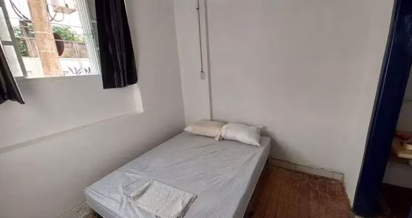 Apartamento com 1 quarto(s) e 1 banheiro(s) para alugar, 25 m² por r$ 1300 / mês