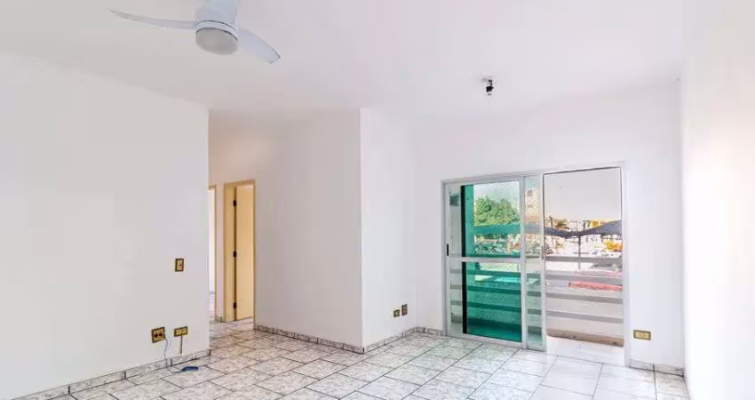 Apartamento com 3 quarto(s) e 2 banheiro(s) para alugar, 71 m² por r$ 2450 / mês