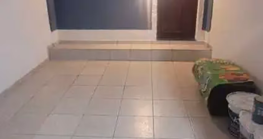Casa com 2 quarto(s) e 2 banheiro(s) para alugar, 70 m² por r$ 2420 / mês