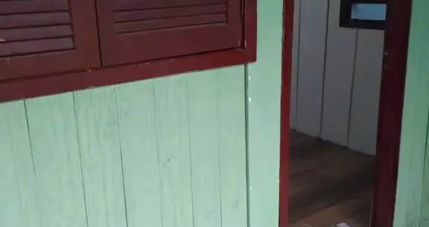 Casa com 1 quarto(s) e 1 banheiro(s) para alugar, 50 m² por r$ 1080 / mês
