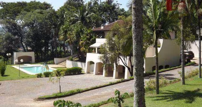 Chácara com 17.000 m² , área construída de 1.000m², casa com 5 suítes, proximo ao centro