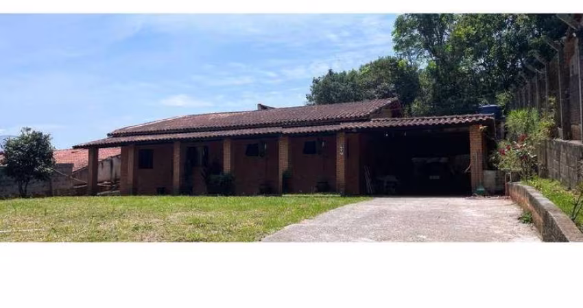 Chácara com 3 dormitórios à venda, 1270 m² por R$ 445.000,00 - Centro (Canguera) - São Roque/SP