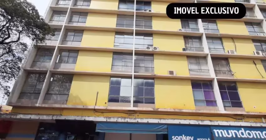 Sala comercial – ed. julio fuganti – r. senador souza naves n°09 – centro – (prox. concha acustica / catedral )